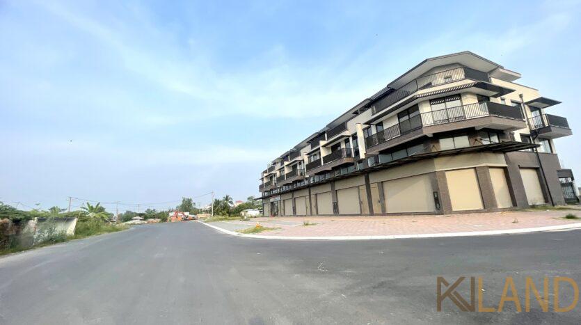 Mặt ngoài cặp Shophouse Nam Long 2 lô 9A Cần Thơ mặt tiền lộ 47m khoanamland3