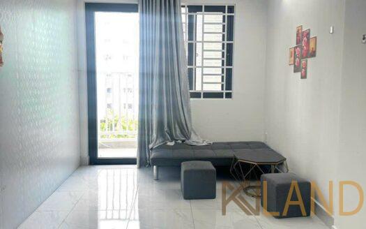 Cho thuê căn hộ chung cư Hồng Loan 5C đã ngăn 1 phòng ngủ, có máy lạnh giá 4,5 triệu:tháng1