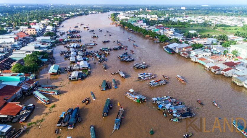 Chợ nổi Cái Răng 'chẳng có gì ngoài mấy chiếc ghe' lại còn hét giá, cần học Thái Lan2